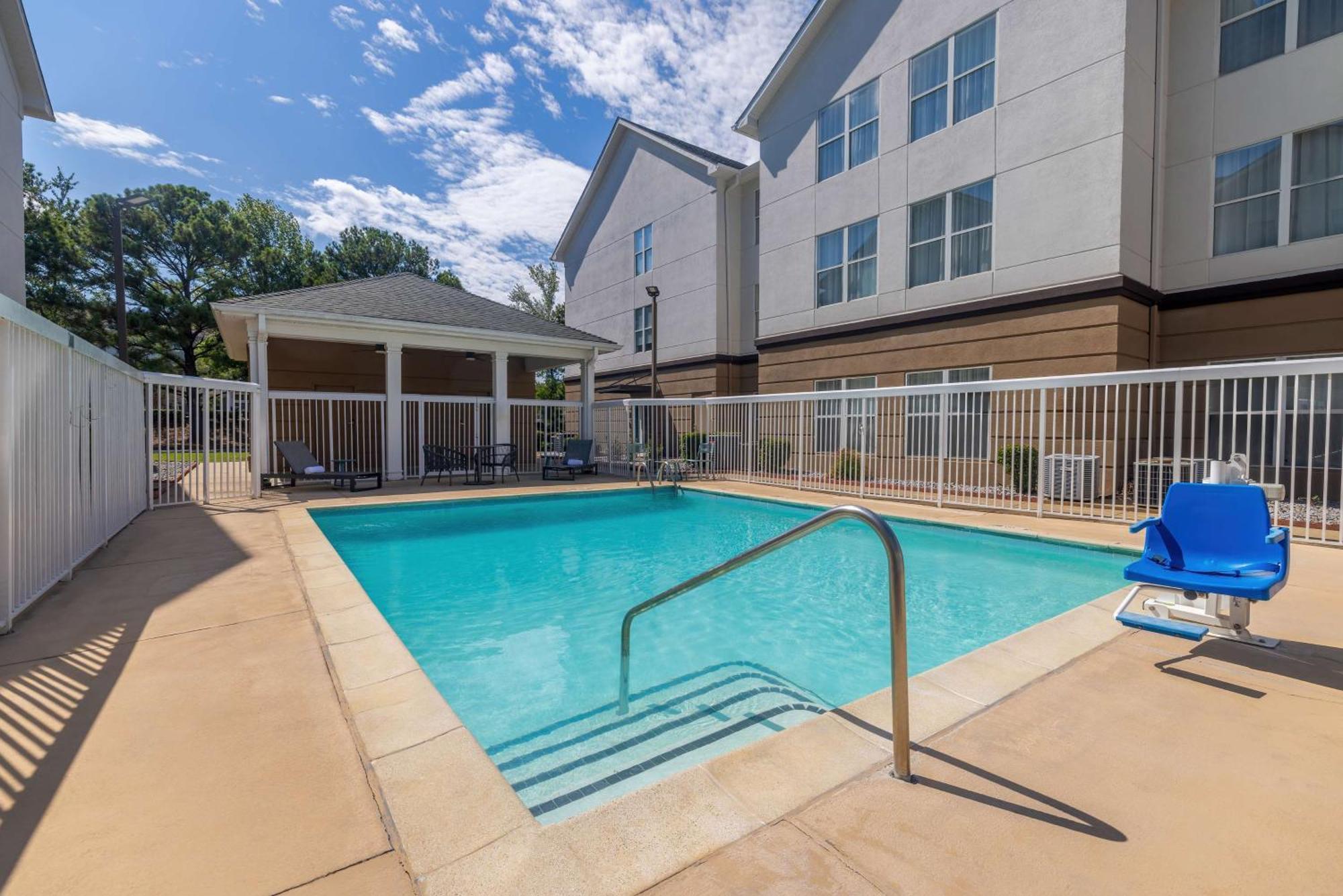 Homewood Suites By Hilton Jackson-Ridgeland Exterior photo